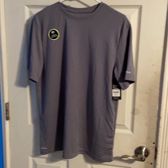 2-Packs of shirts - Picture 3 of 4